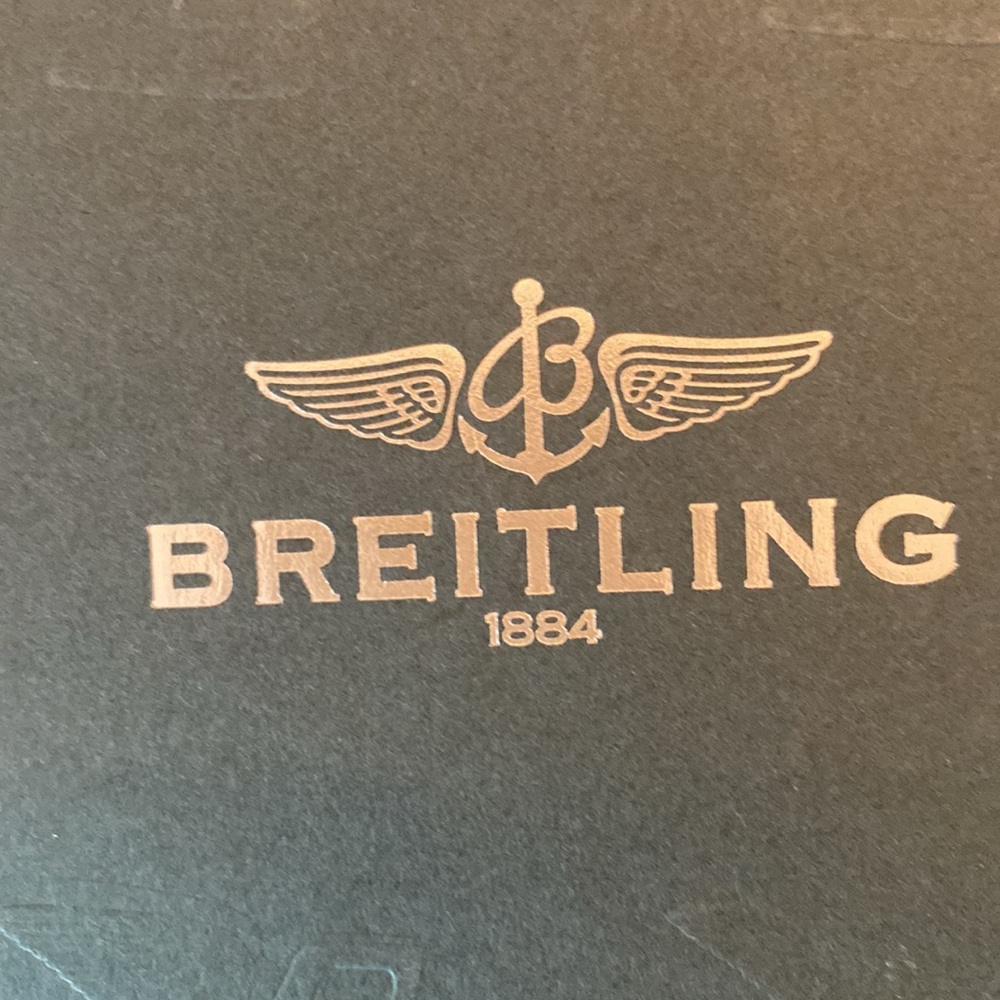 Breitling for Bentley Hard covered timepiece catalog book - Picture 3 of 11